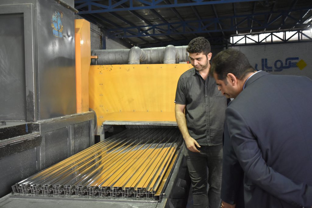 بازدید رئیس محترم بانک صادرات شهرستان نجف آباد – Coopal Aluminum